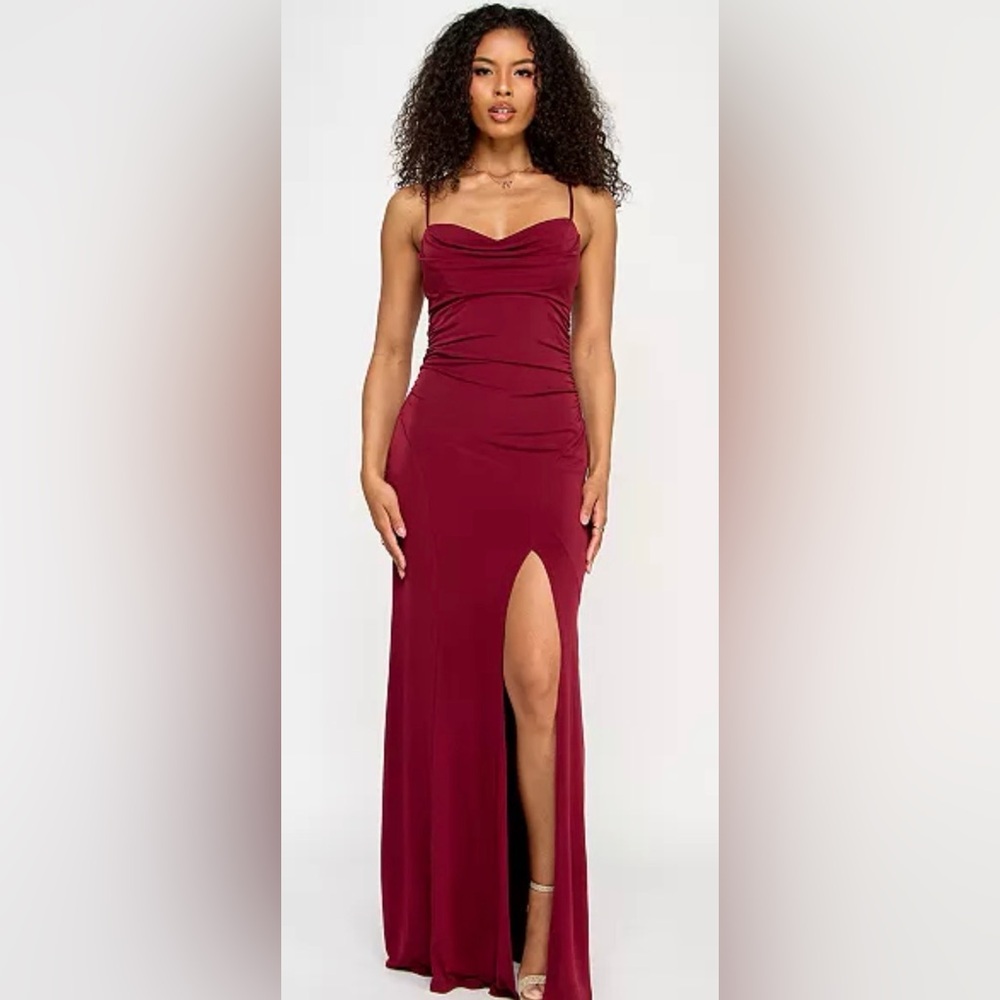 Emerald Sundae Wine Maxi Dress